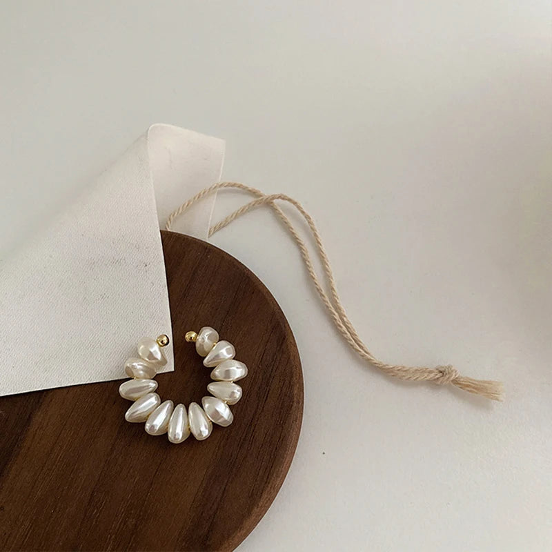 Elegant Pearl Ear Cuff