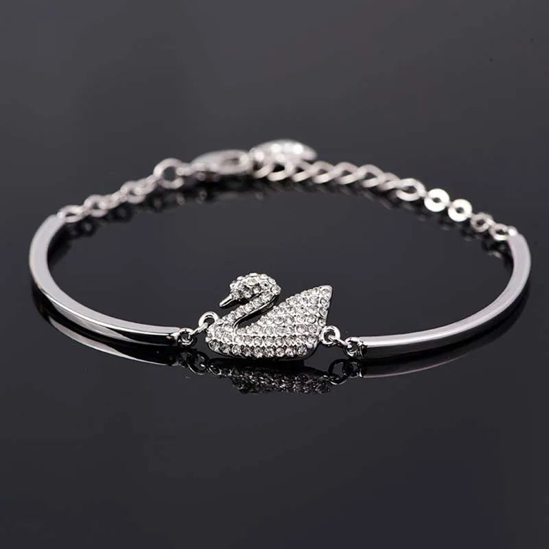 ✨ Rose Gold Swan Bracelet