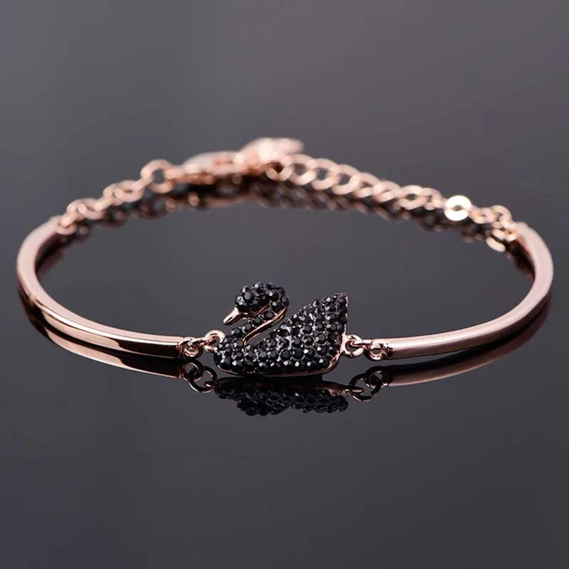 ✨ Rose Gold Swan Bracelet