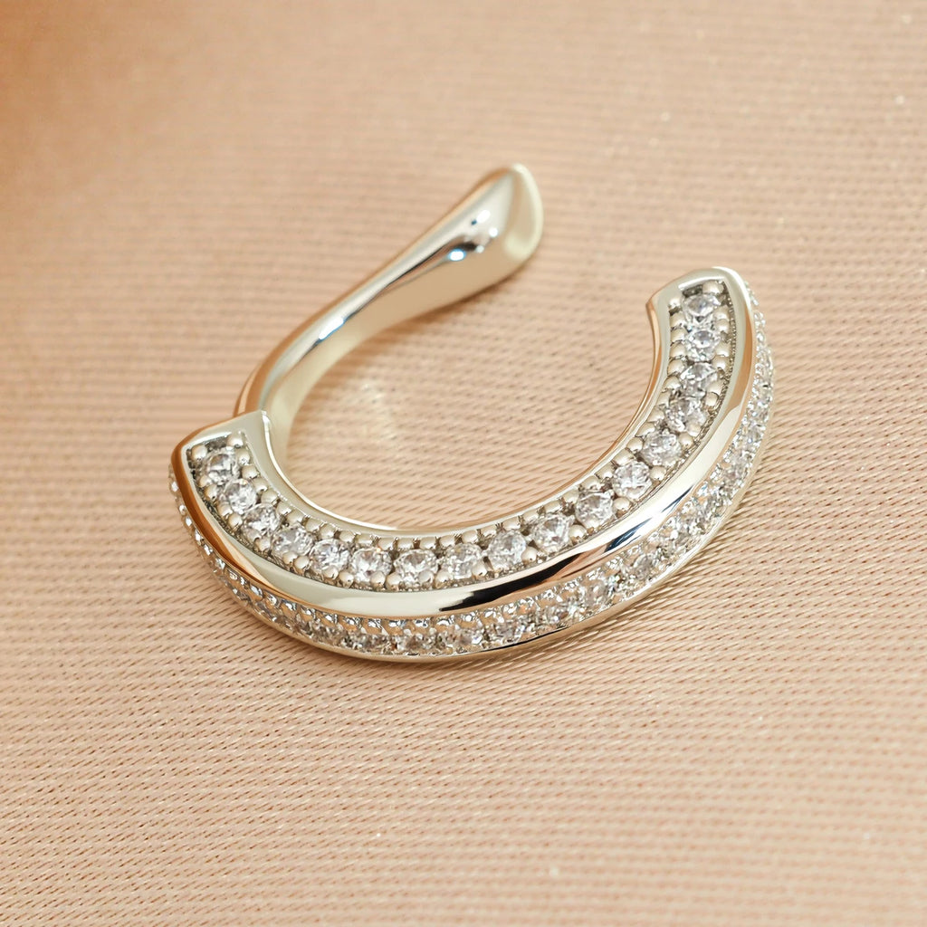 Luxury Zircon Ear Cuff – No Piercing Needed