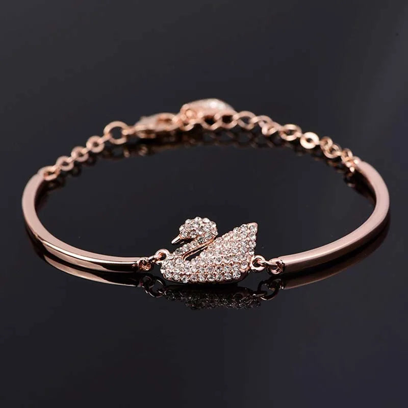 ✨ Rose Gold Swan Bracelet